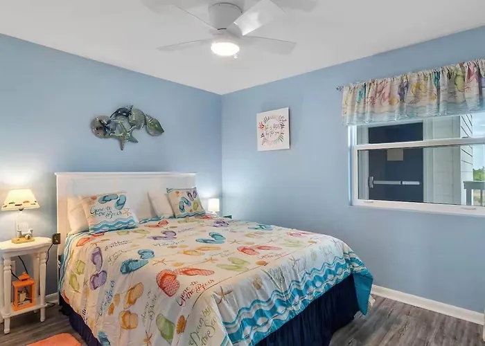 Apartment A Wave From It *