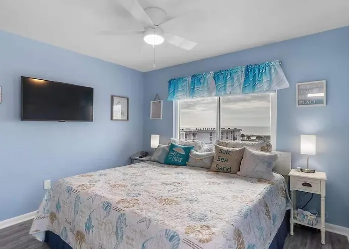 A Wave From It Apartment *